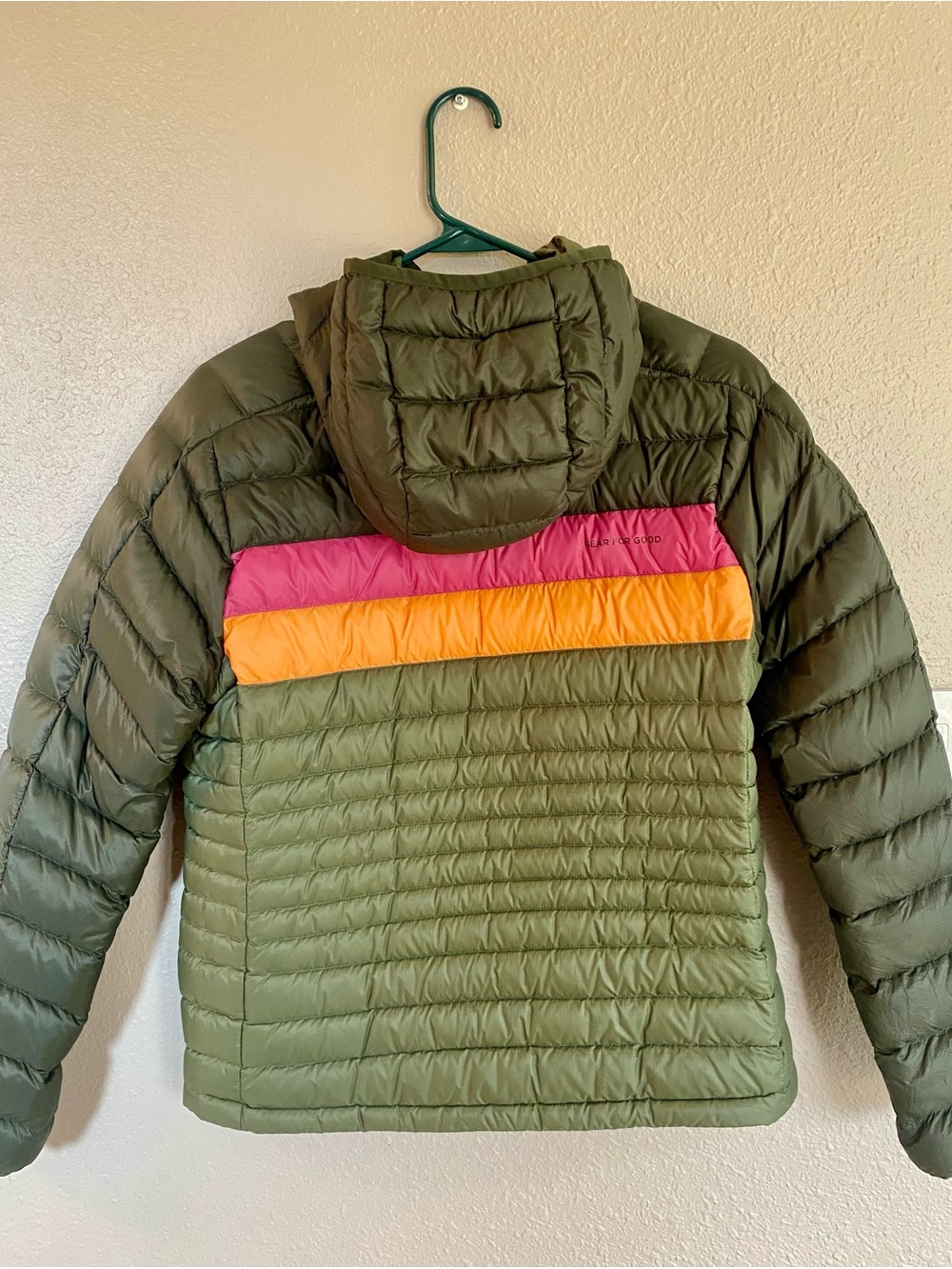 Cotopaxi Fuego Hooded Down Jacket | Olive Green with Pink & Orange | Small - Picture 5 of 8